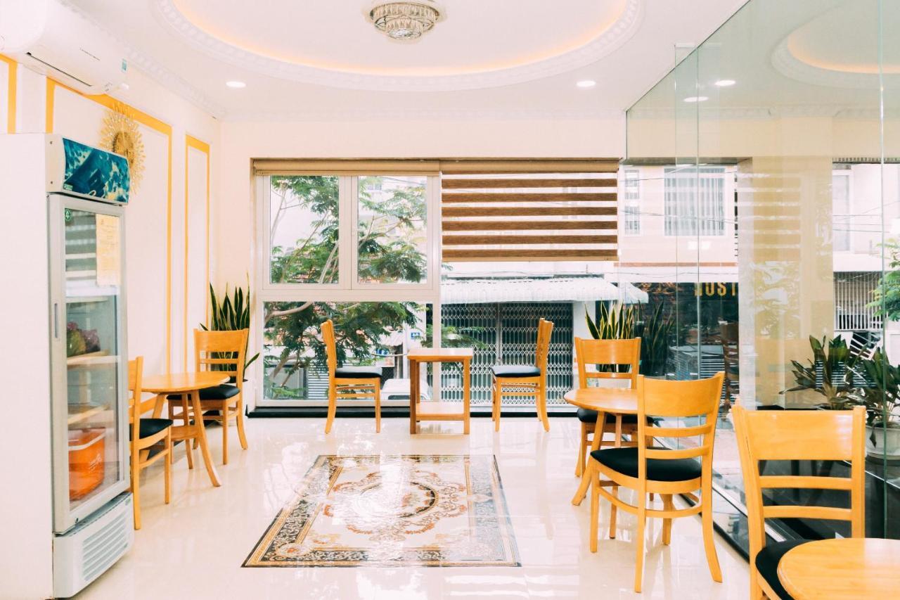 Th Quy Nhon Hotel Esterno foto