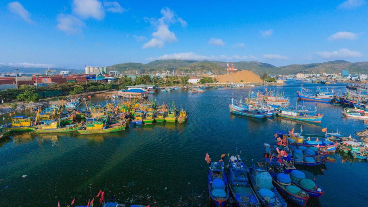 Th Quy Nhon Hotel Esterno foto